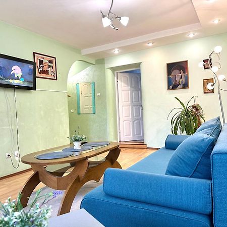 Apartments In The City Centre, Near A Park Rivne Luaran gambar