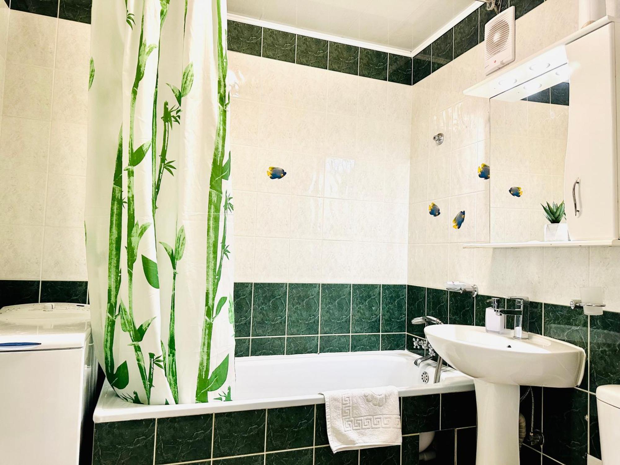 Apartments In The City Centre, Near A Park Rivne Luaran gambar